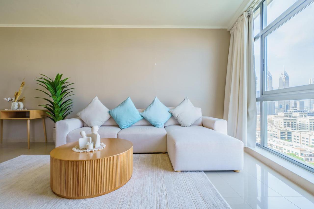 Reverie Stays - Spacious Panoramic 1br With Views - Sleeps 3 *
