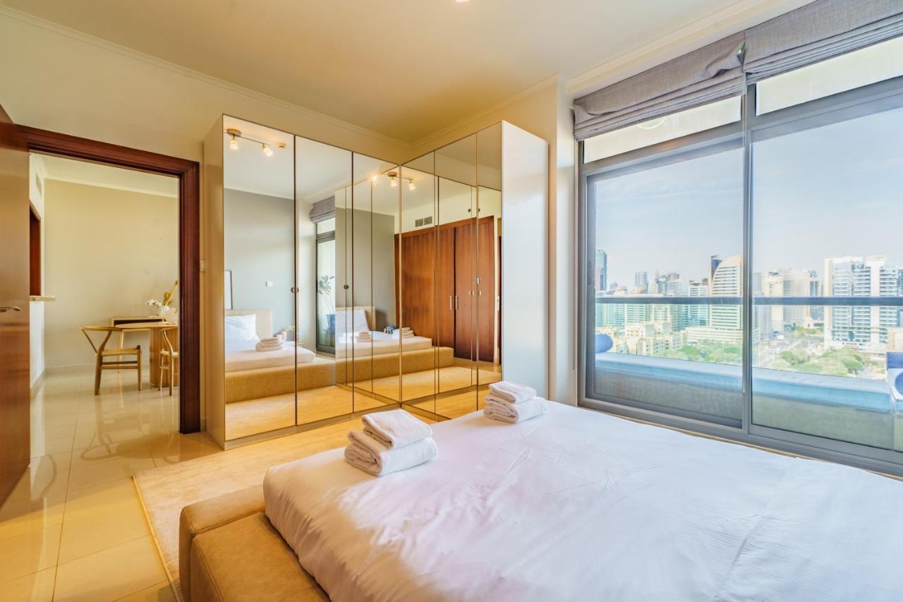 Appartement Reverie Stays - Spacious Panoramic 1br With Views - Sleeps 3 *
