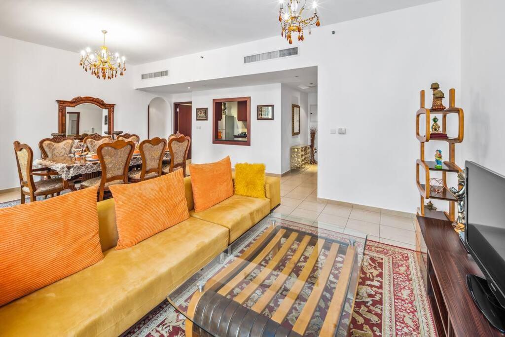 Apartament Spacious 4-bed In Jbr Rimal With Access To Beach!