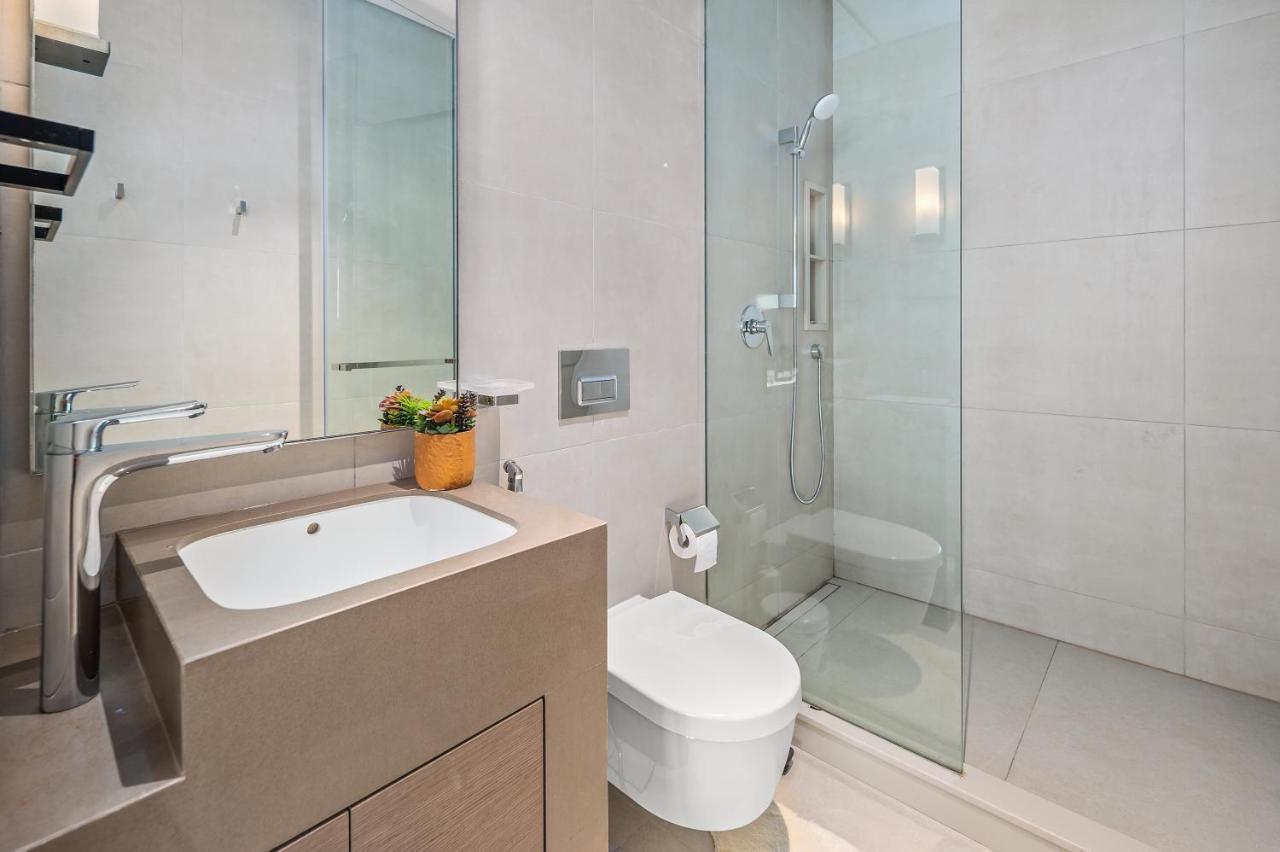 Luxurious 2 Bed Sea View Apt In Address Jbr With Private Access Apartamento Dubái