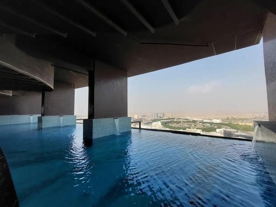 Miraclz Skyline Tower Apartamento *