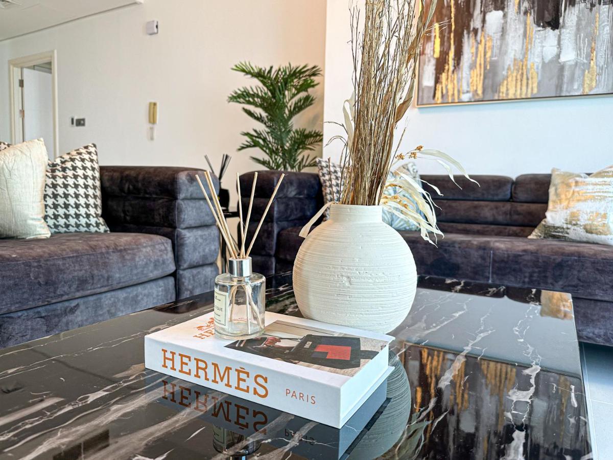 Higuests - Luxurious High-rise With Stunning Views *