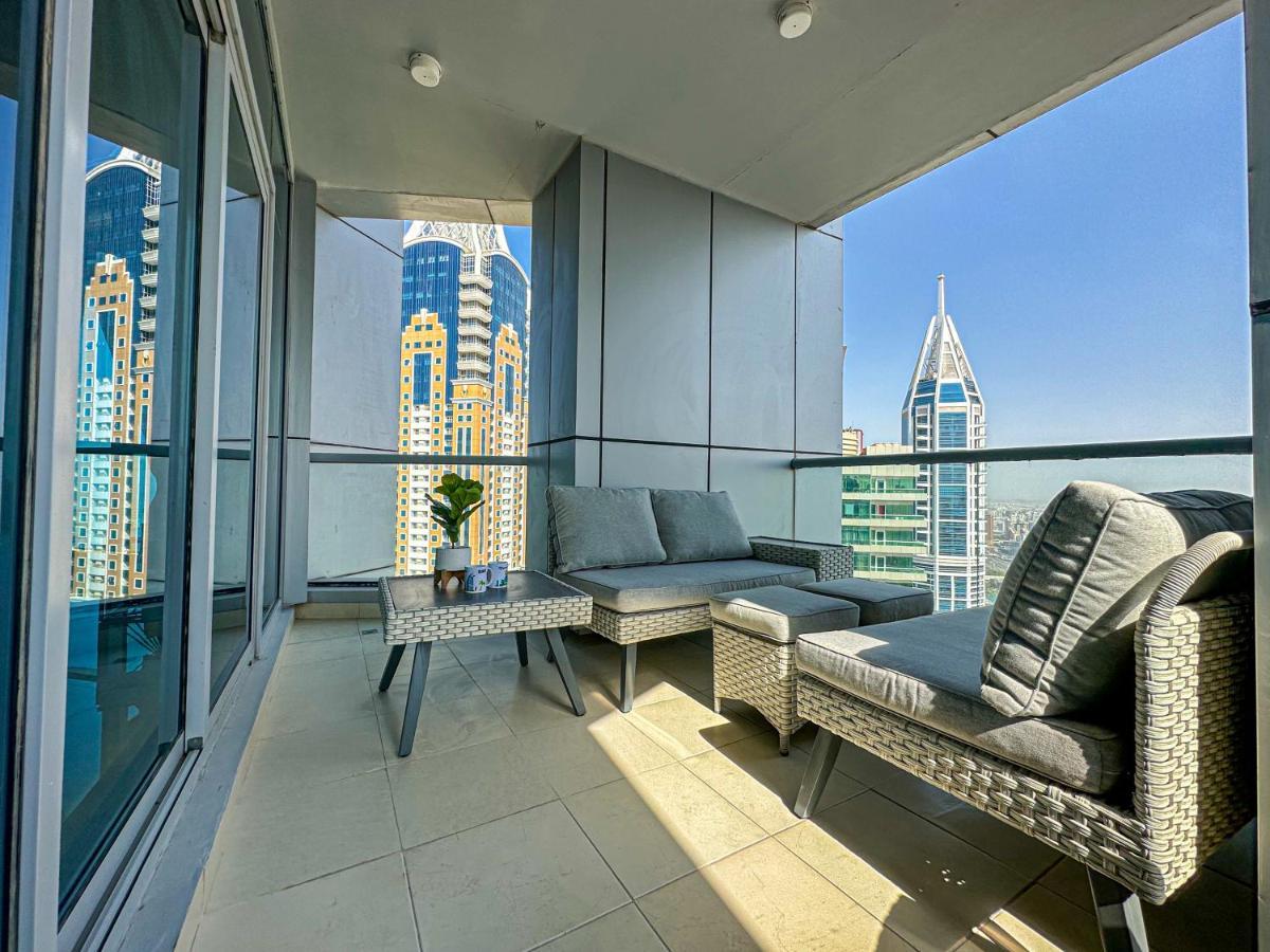 Higuests - Luxurious High-rise With Stunning Views Apartment