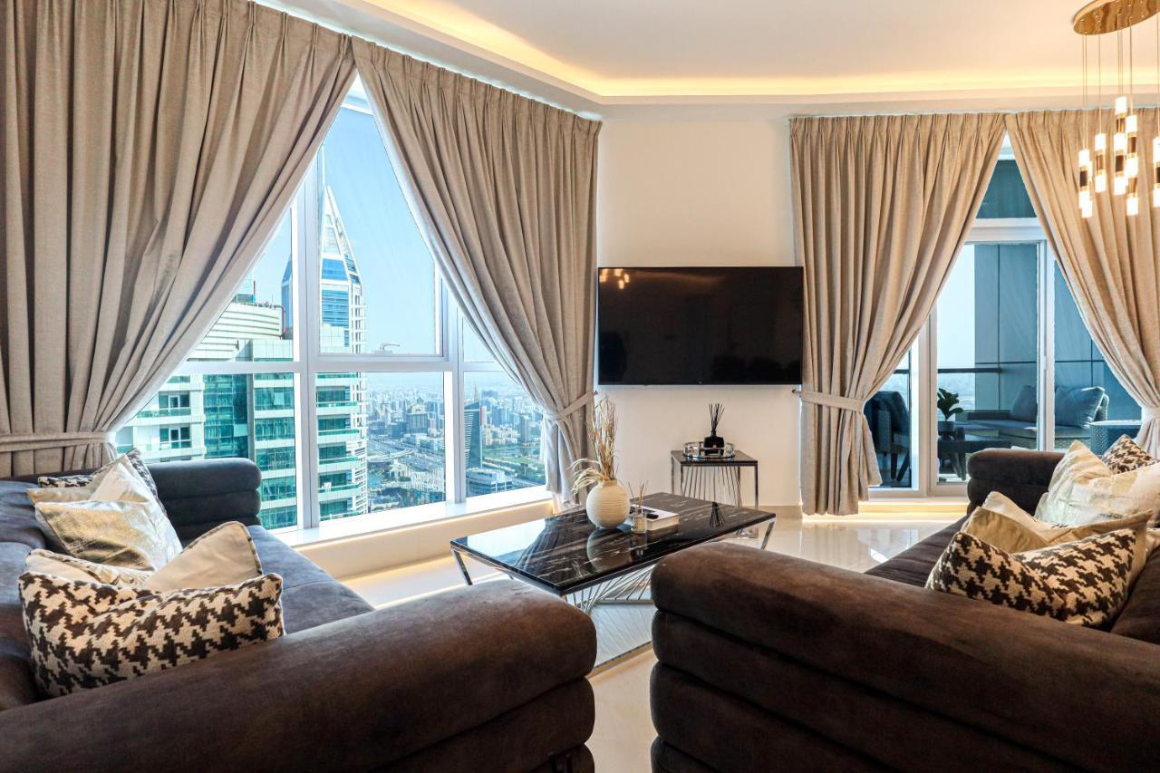 Apartamento Higuests - Luxurious High-rise With Stunning Views