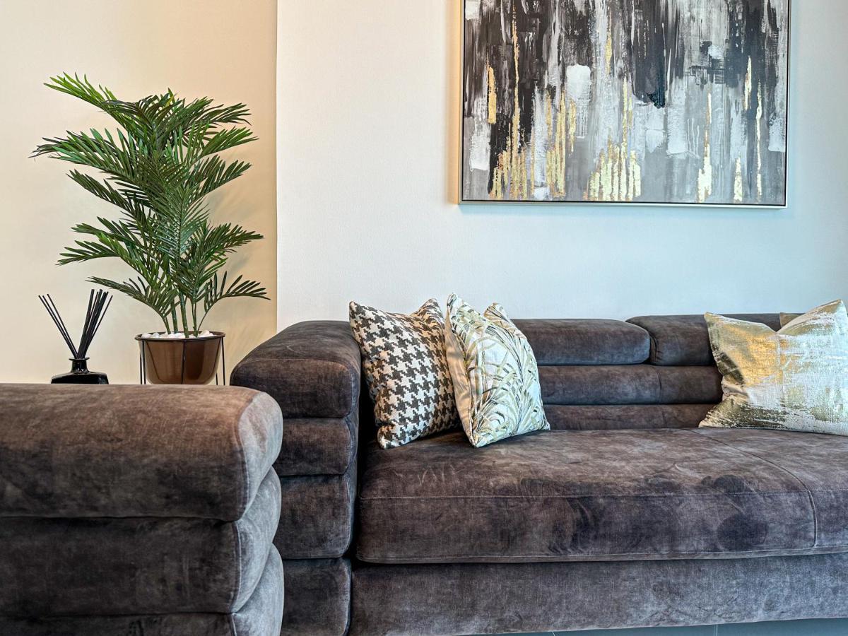 Higuests - Luxurious High-rise With Stunning Views Dubai
