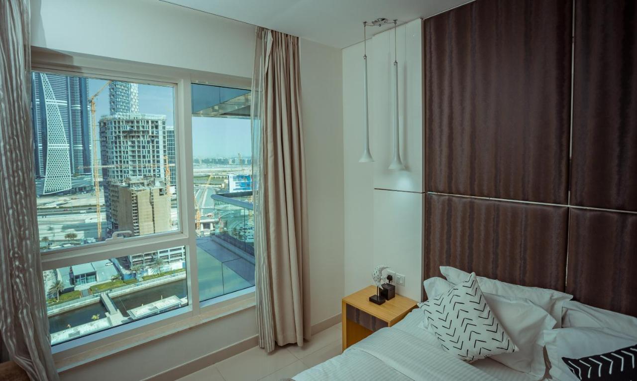 Oskena Vacation Homes-damac Maison Canal View Lägenhet