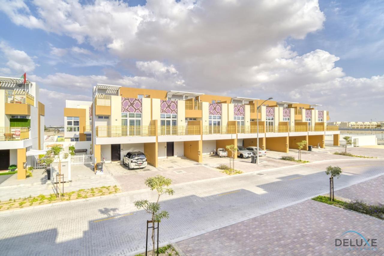 Alluring 3br Townhouse At Damac Hills 2, Dubailand By Deluxe Homes Appartement *