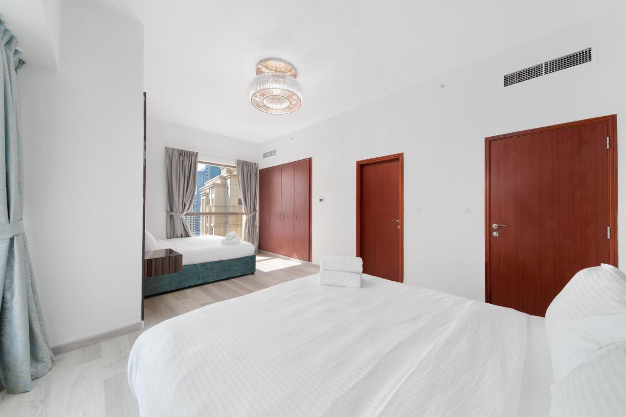 Spacious 7-bedroom Serviced On Jbr Walk *