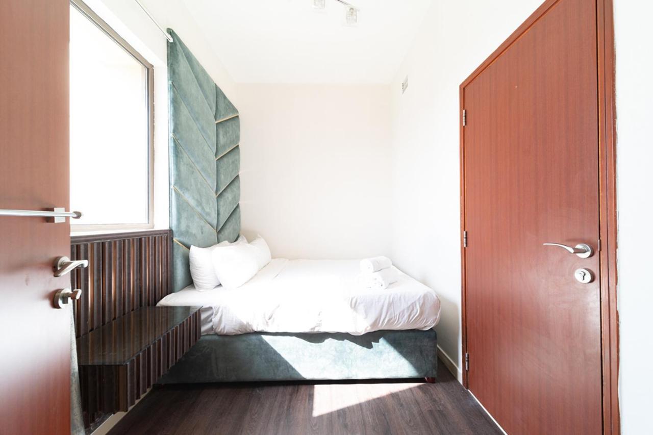 Appartement Spacious 7-bedroom Serviced On Jbr Walk Dubaï