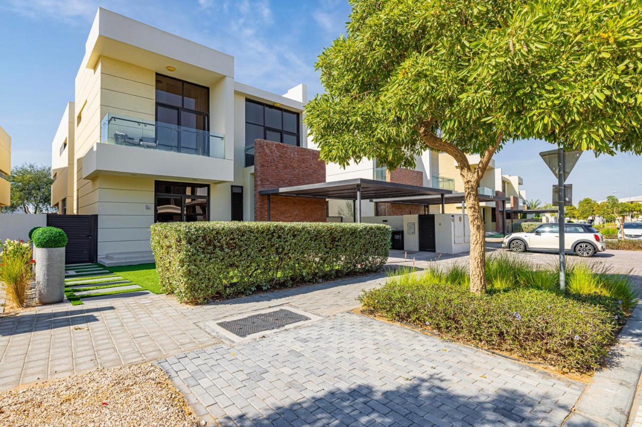 Daniels Golf Course 5br With Private Pool *