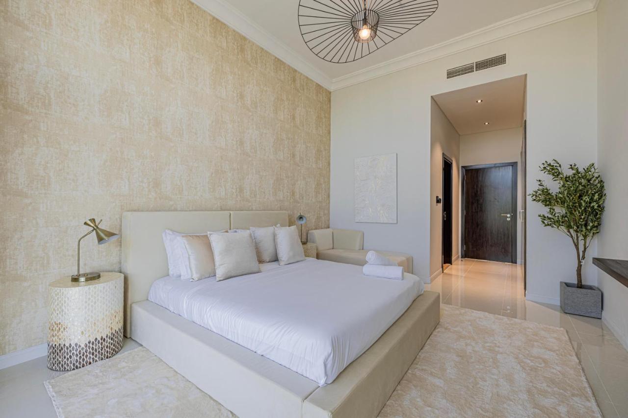 Villa Daniels Golf Course 5br With Private Pool