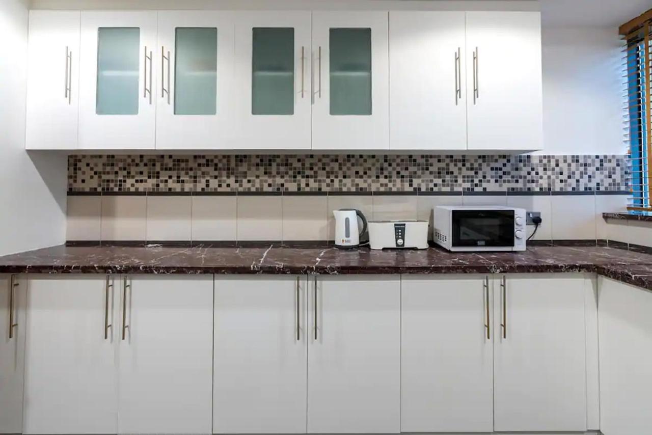 Сasa de vacaciones 6 Bedrooms In The Main Jbr Walk