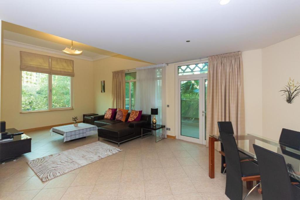 Spacious 3 Bed - Palm Jumeirah Apartamento