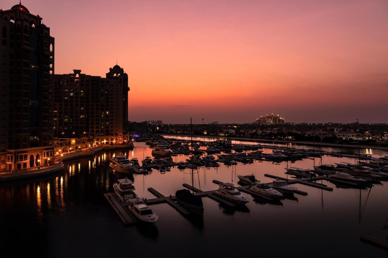 Tiara Residences, Palm Jumeirah - Mint * Dubai