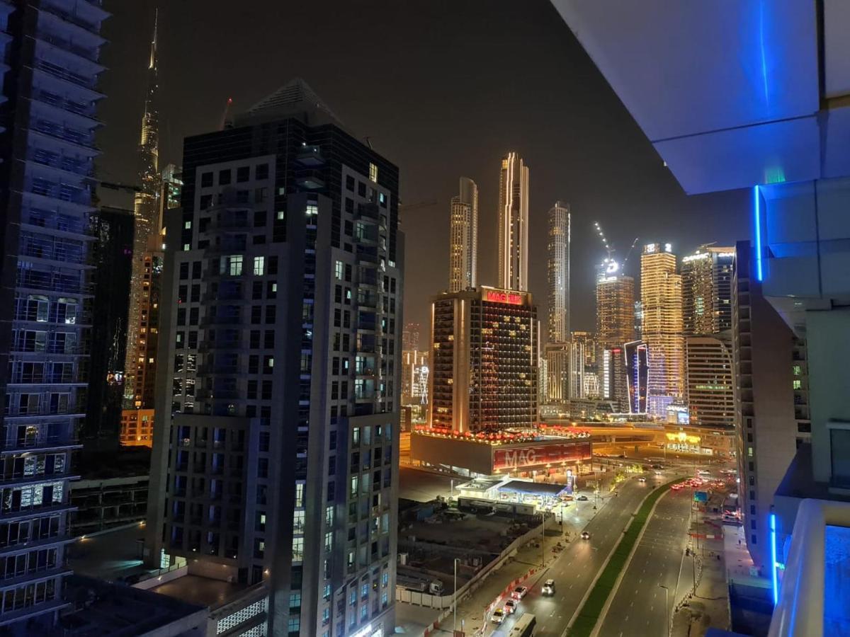 Oskena Vacation Homes-damac Maison Canal View Dubái
