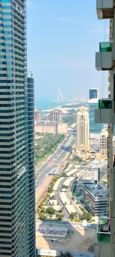 3 Bedroom In The Heart Of Marina Apartment Dubai