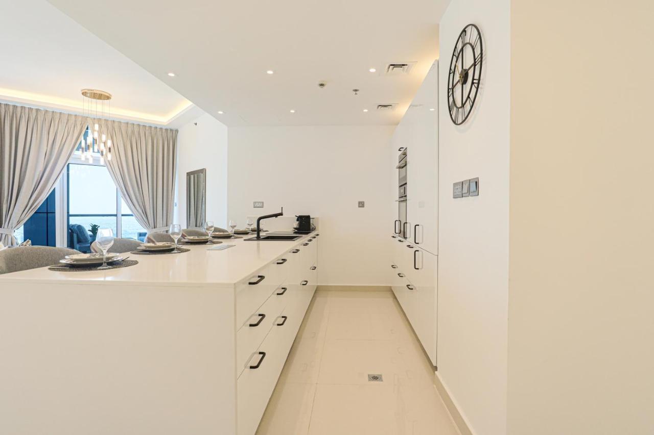 Higuests - Luxurious High-rise With Stunning Views Dubai