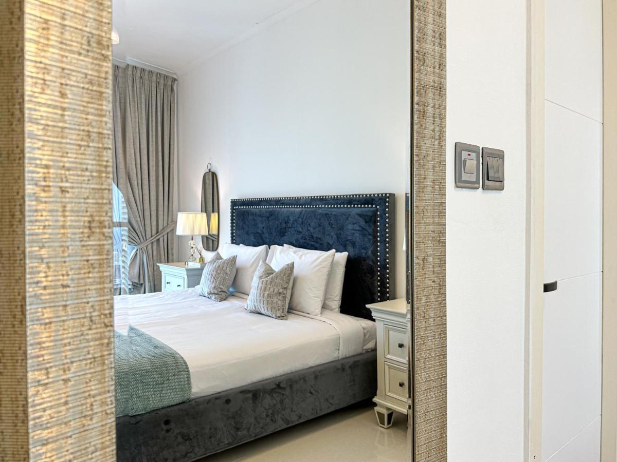 Apartment Higuests - Luxurious High-rise With Stunning Views