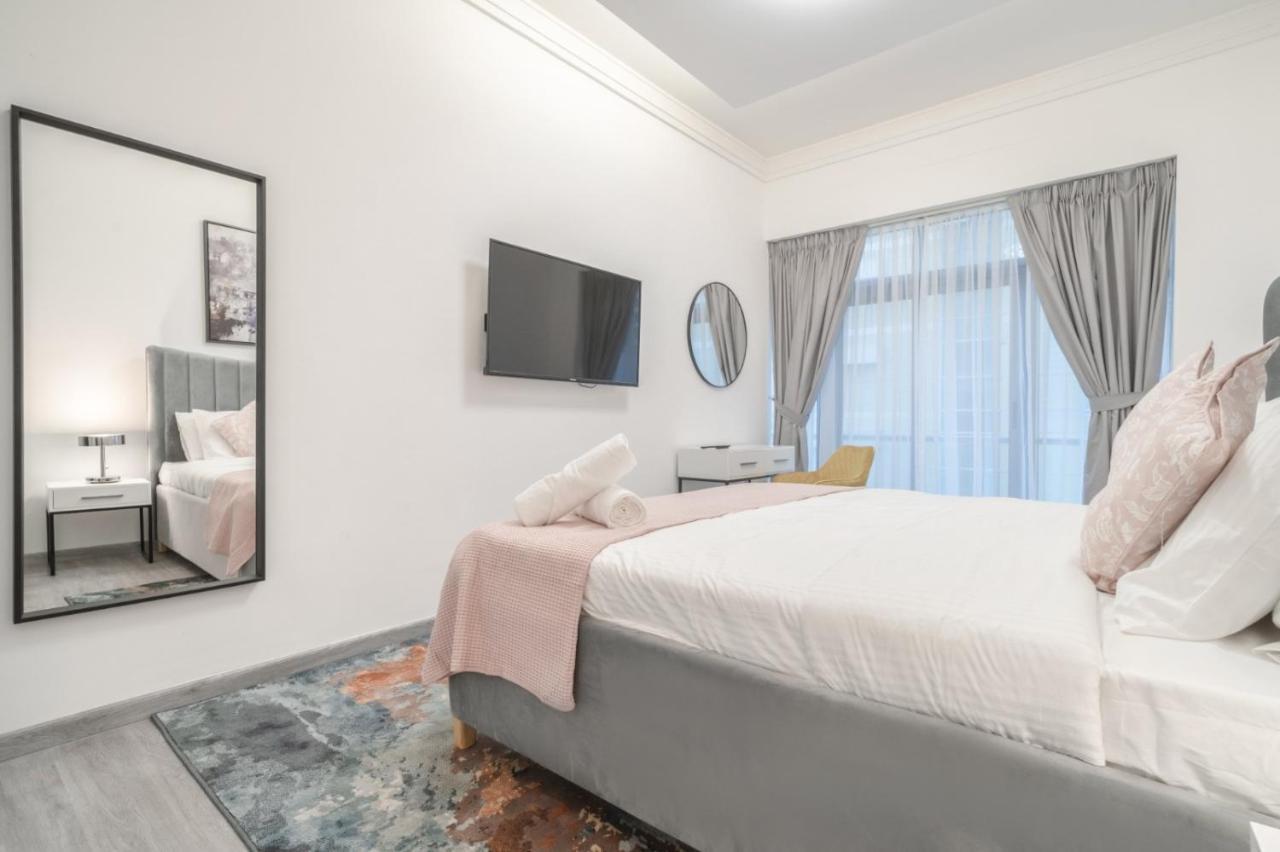 Luxury 5 Mins From The Palm