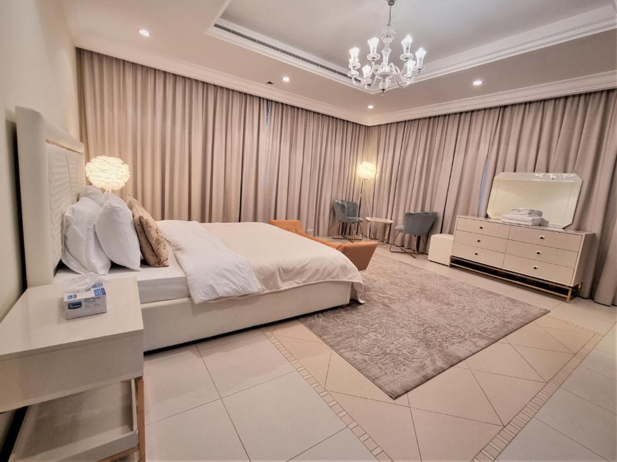 Palm Jumeirah Stunning 4bhk * Dubái