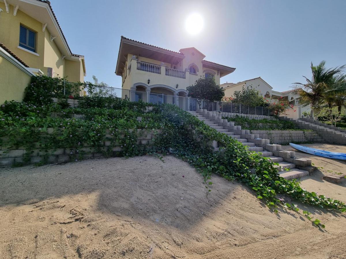 Palm Jumeirah Stunning 4bhk Vilă