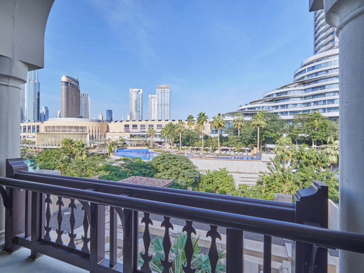 Apartament Burj Khalifa Partial View Peak Living Luxury 2br Souk Al-bahar Beside Mall-golden Homes *