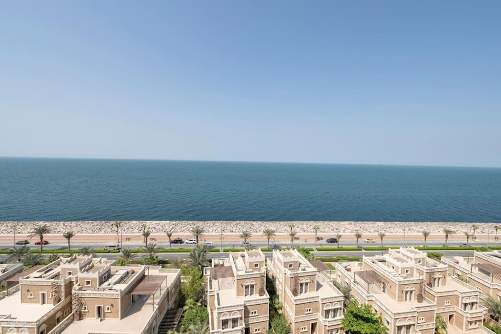 Apartamento Balqis Residense Palm Jumeirah,pool, Beach, Floor, Full Sea View, Restaurants