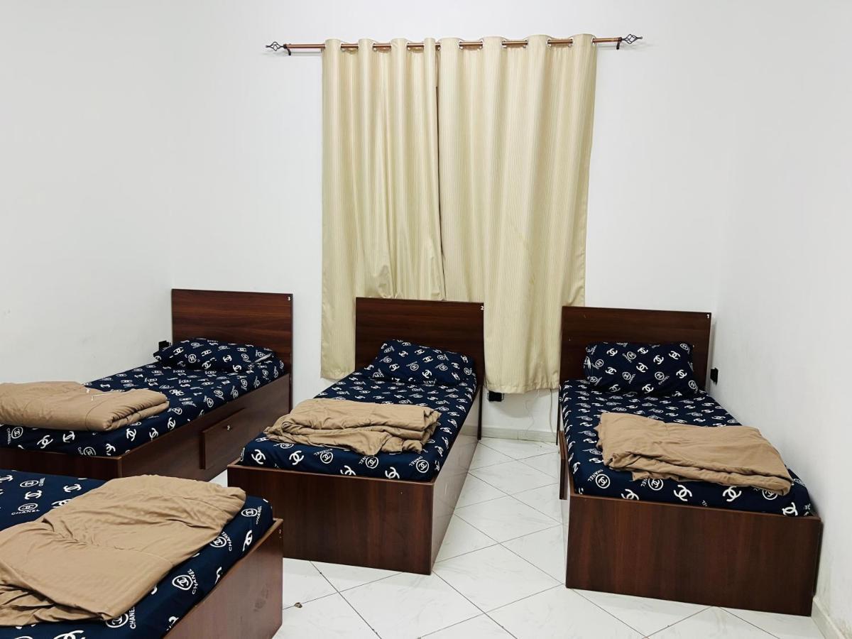 Hostel Short Tourist Place *