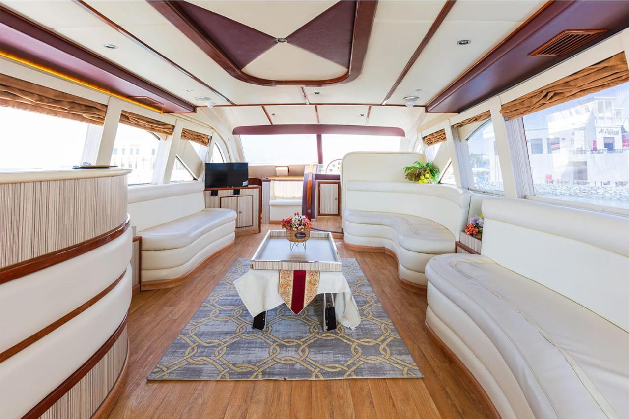 Bådhotel Luxury Yachts - Jumeirah *