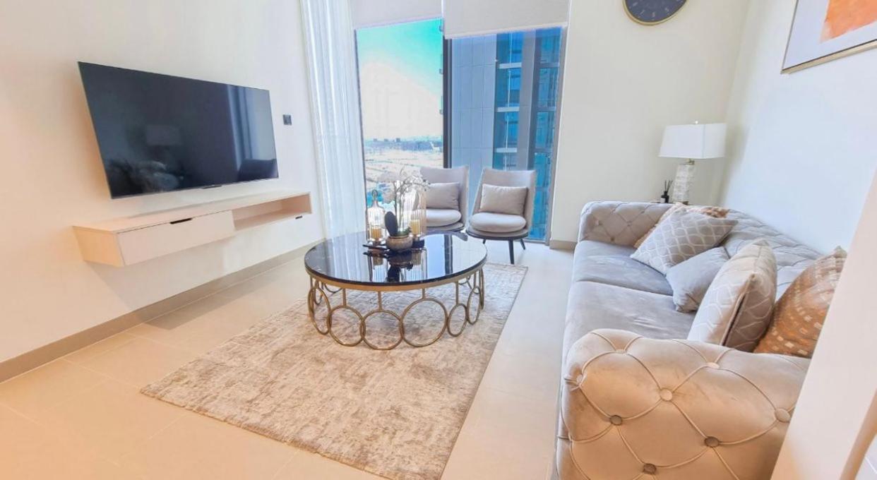 Amazing 1br Sobha Creek Vistas *