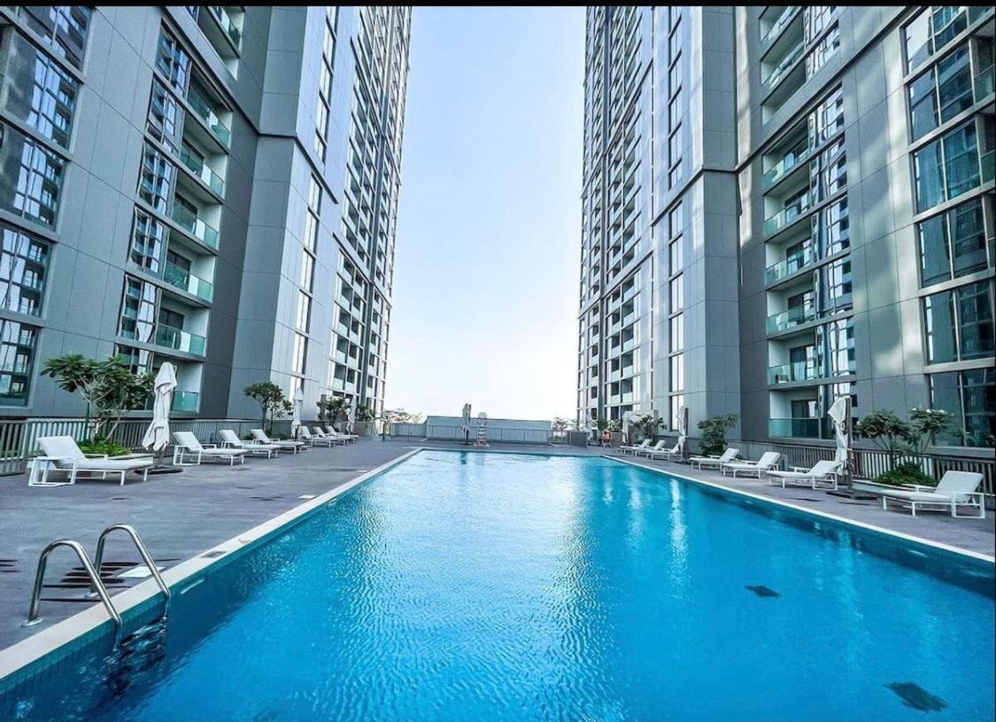 Amazing 1br Sobha Creek Vistas