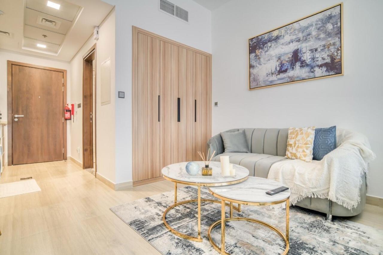 Modern Living Apartamento Dubái