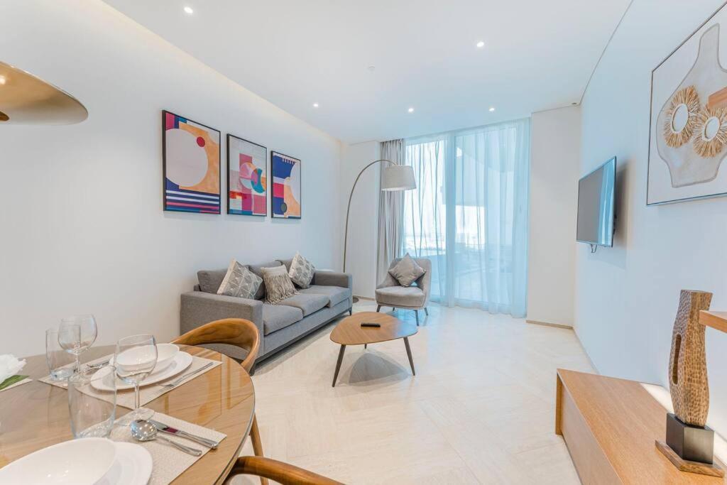 High Floor Five Sky In Jvc With Private Pool Appartement Dubaï