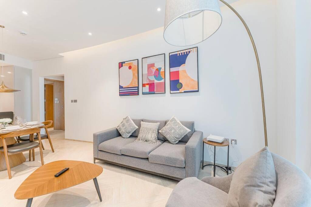 Apartamento High Floor Five Sky In Jvc With Private Pool