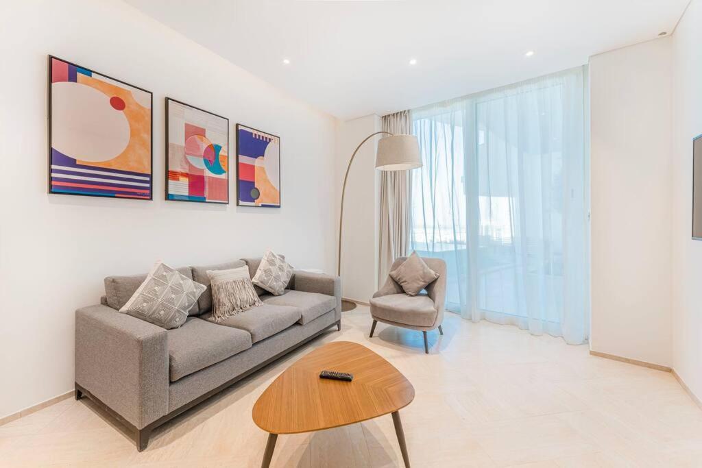 Appartement High Floor Five Sky In Jvc With Private Pool Dubaï