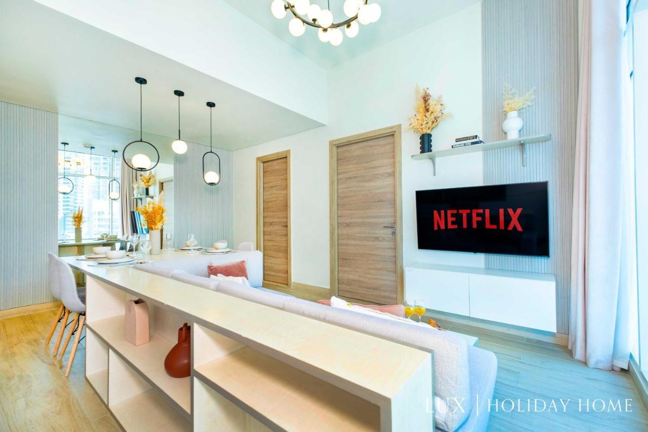 Lux The Modern Marina 2 Bed Apartemen Dubai