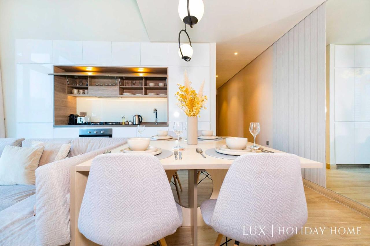 Lux The Modern Marina 2 Bed Appartement Dubaï