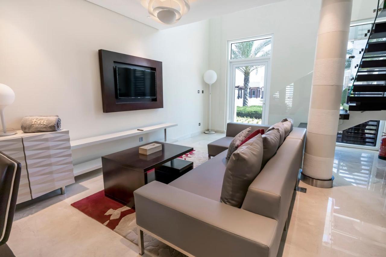 Fam Living - Sarai Beachfront Villas - Palm Jumeirah