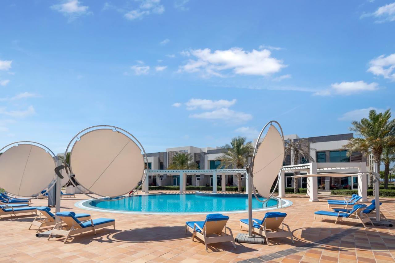 Fam Living - Sarai Beachfront Villas - Palm Jumeirah *