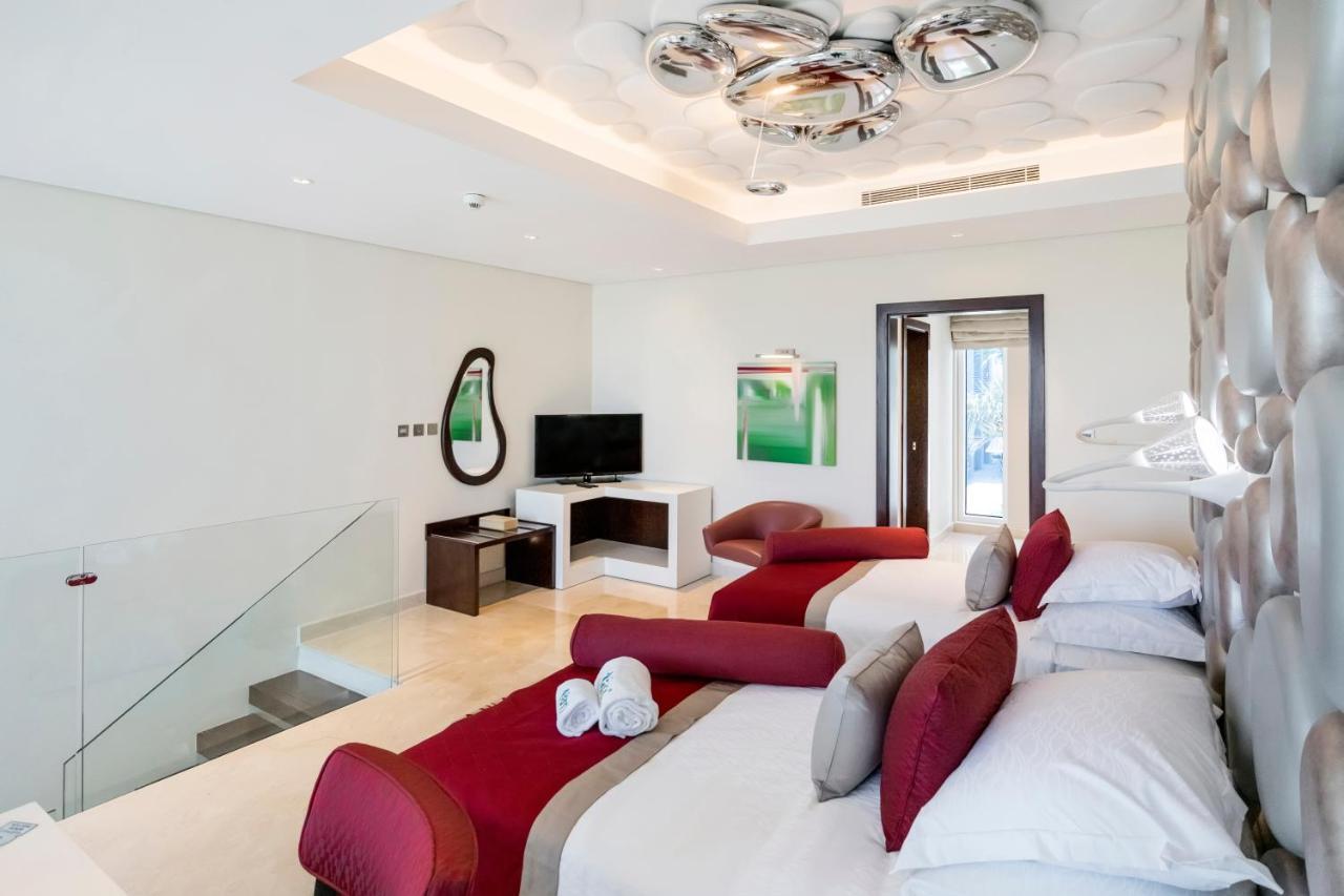 Fam Living - Sarai Beachfront Villas - Palm Jumeirah Villa *