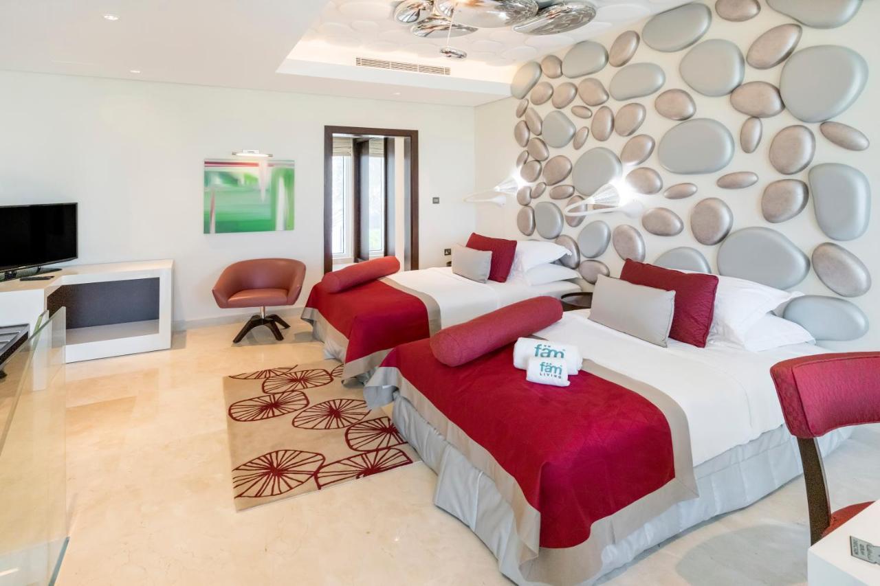 Fam Living - Sarai Beachfront Villas - Palm Jumeirah Villa *