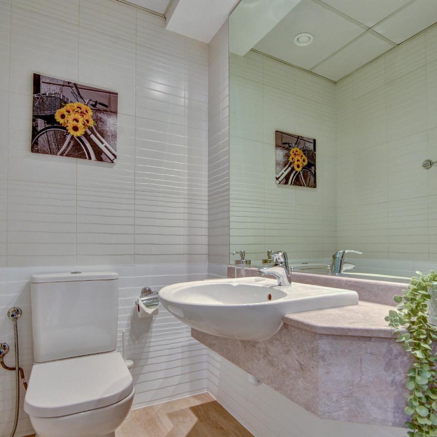 Lägenhet Dorrabay By Star Stays, Spacious & Modern Next To Marina And 5 Minutes Walk To Jbr Dubai
