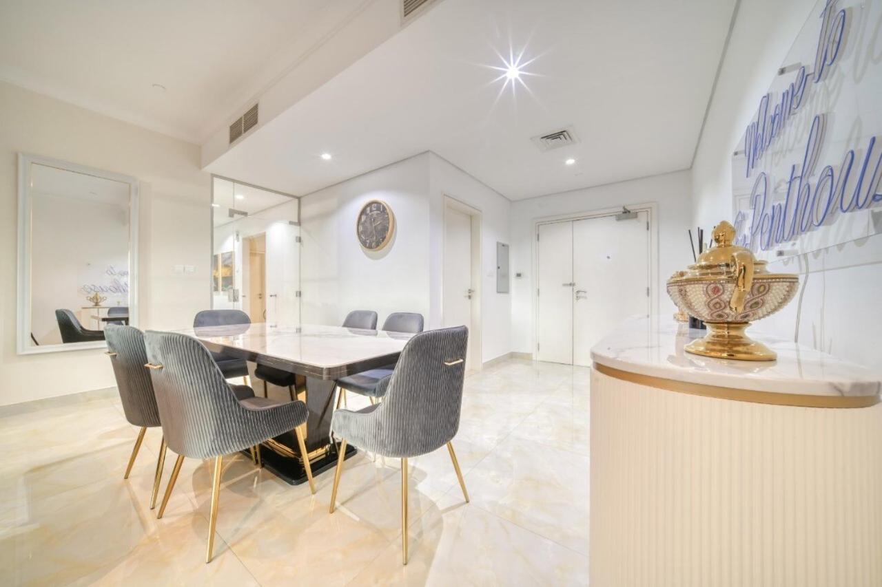 The Marina Penthouse Near Jbr 46th Floor Apartamento Dubái