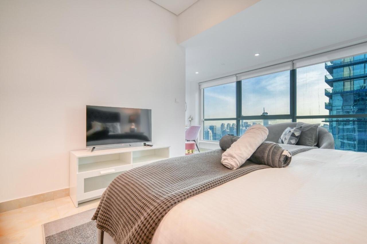 The Marina Penthouse Near Jbr 46th Floor Apartment