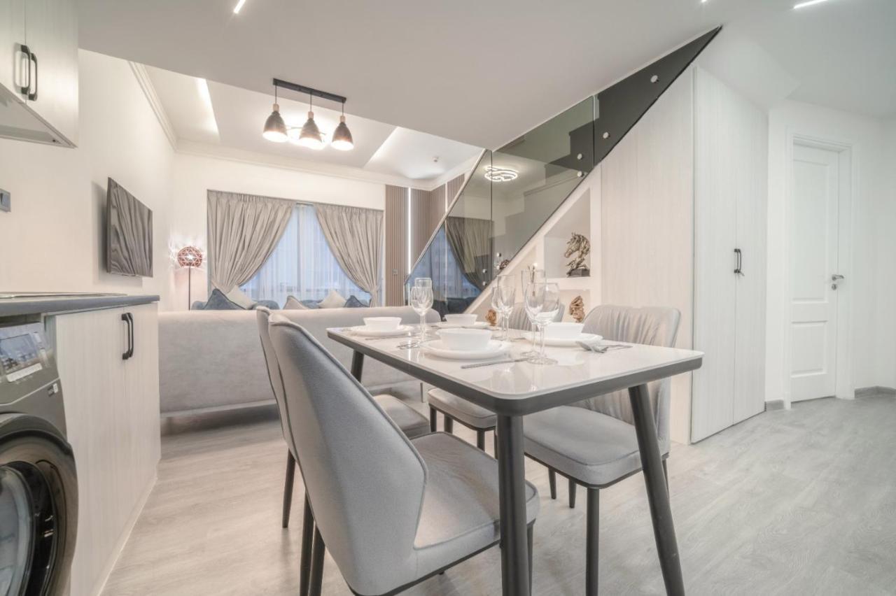 Boutique Luxury Living Near Palm Jumeirah Appartement Dubai