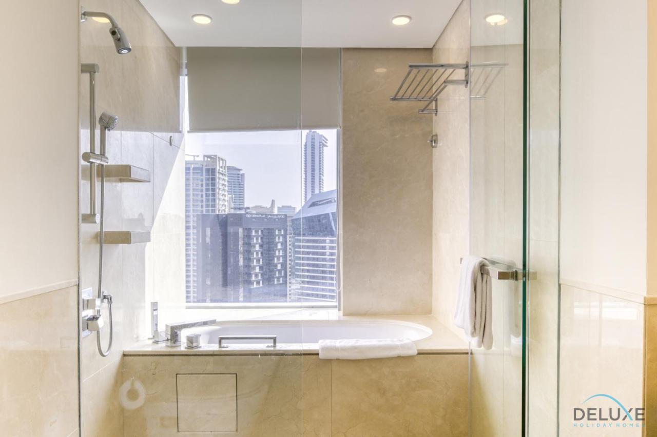 Apartment Upscale At The Address Residences Marina By Deluxe Homes