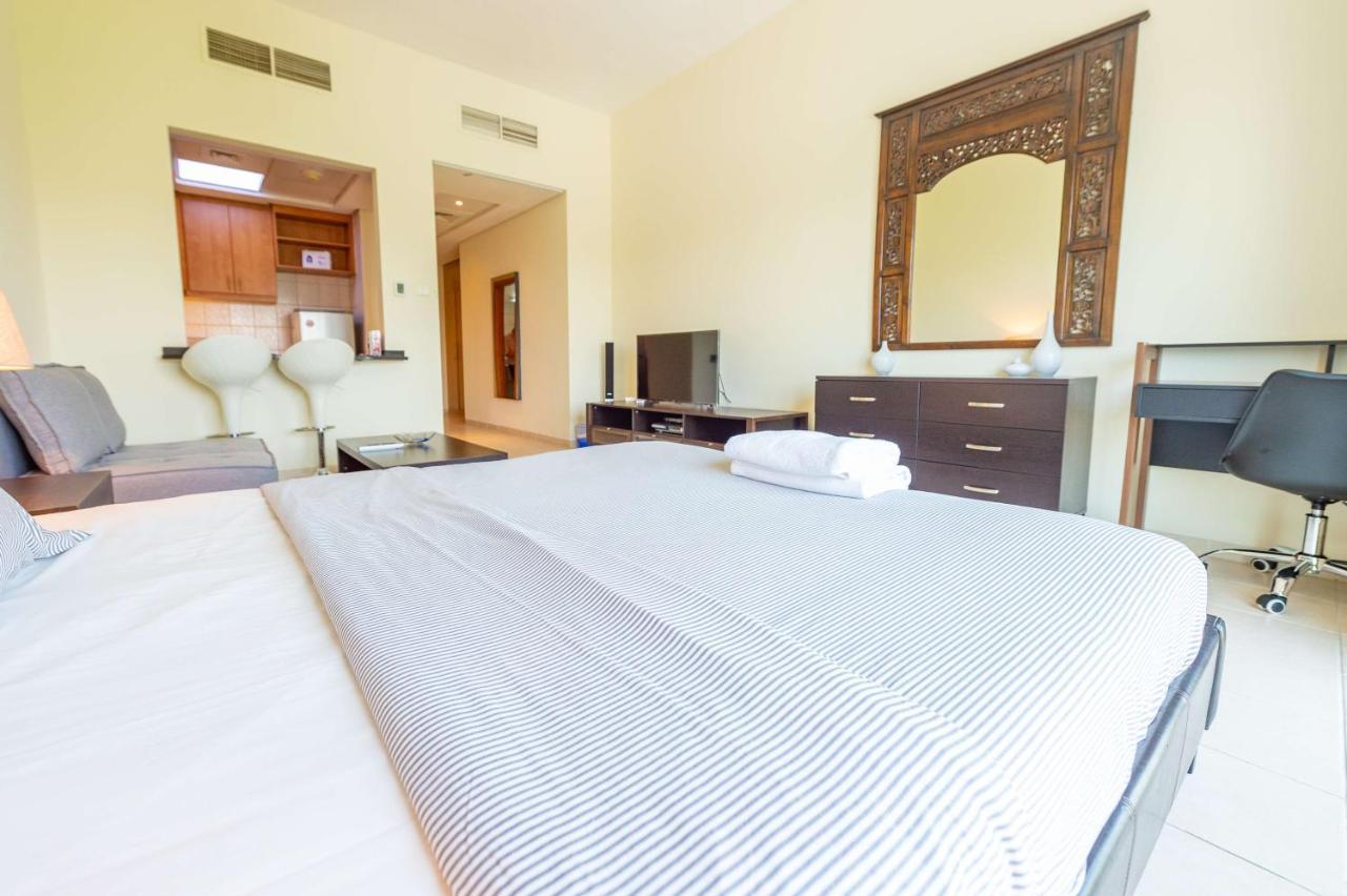 Luxury Escapes - Stylish In Dg Near To Mall & Metro - Kslv Apartment
