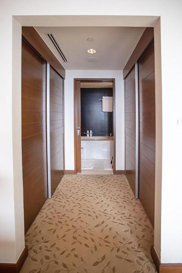 Apartament Address Mall, Studio By Suitestay Dubai