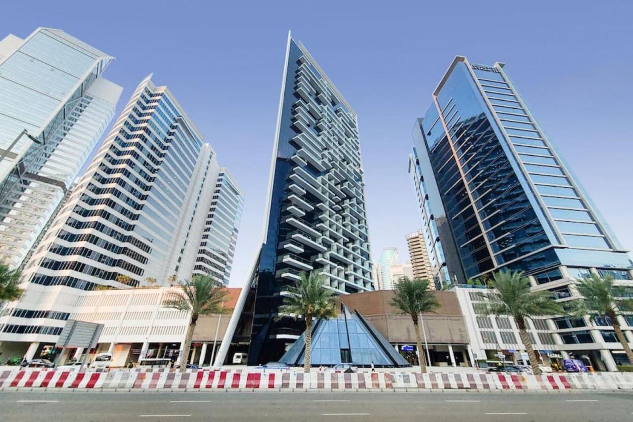 Marquise Square Tower, Business Bay - Bright * Dubaï