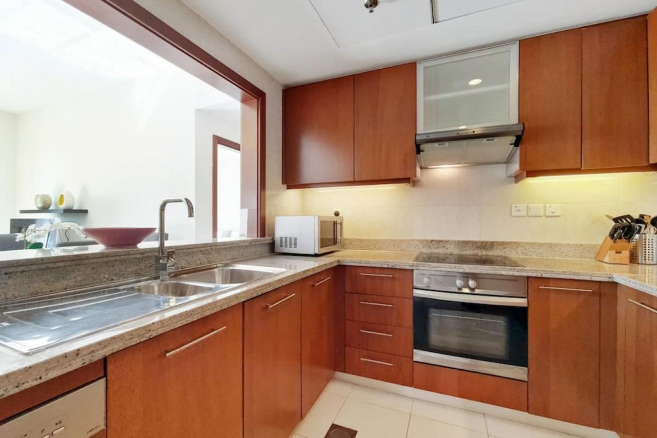 Standpoint A, Downtown - Contemporary One Bedroom